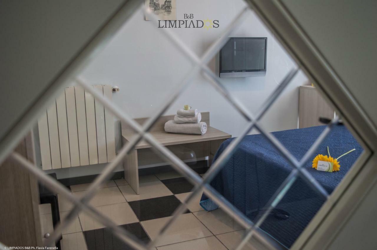 Limpiados Bed & Breakfast Ліката Екстер'єр фото